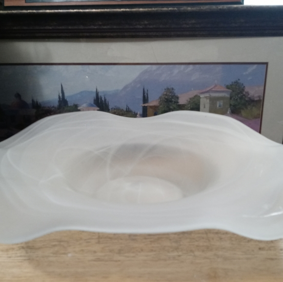 ๐ป๐๐HOMEGAARD HAND BLOWN๐ซ๐FREELY EXECUTED SCALLOPED DESIGN BOWL,CENTERPIECE. - Picture 8 of 16